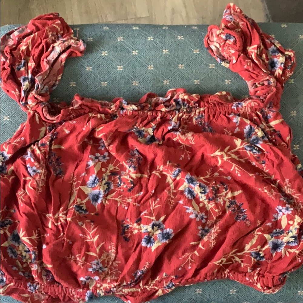 American Eagle Crop Top Shirt